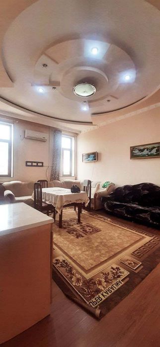 Продаётся квартира в хорошем состоянии прямо центр города  фестиваль