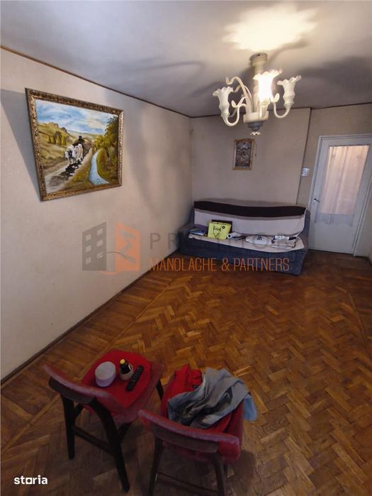 Apartament 3 camere cf1 decomandat zona Micro 3 — fotografia 1