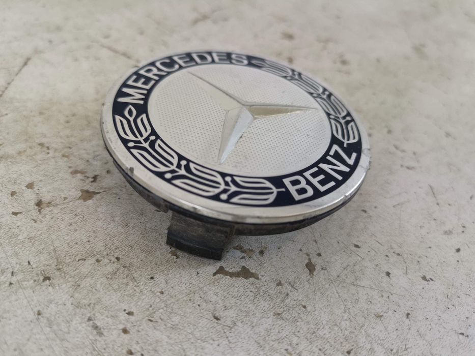 Оригинален капак за джанта в добро състояние / Originalen kapak za dzh