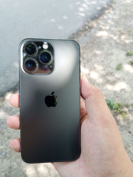 Iphone 13 pro grey