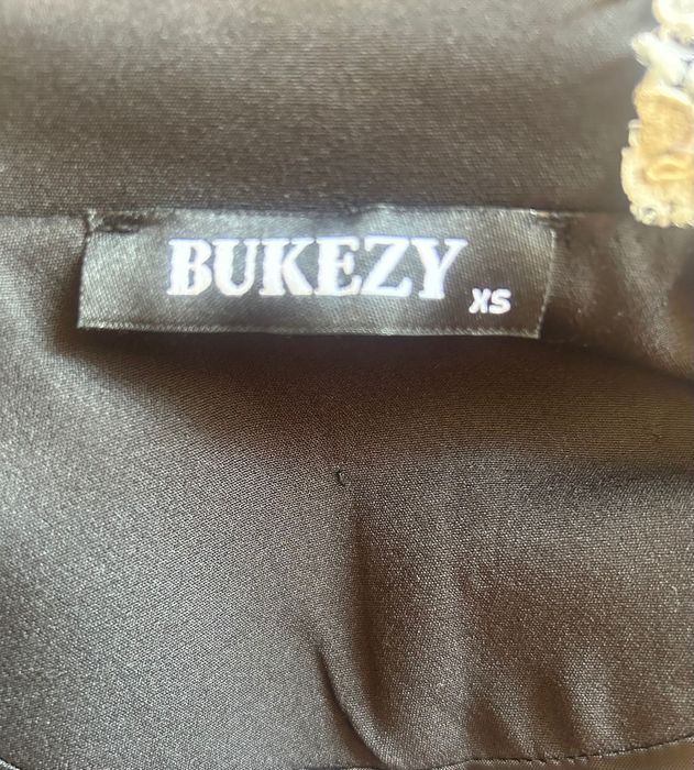 Черно сако BUKEZY