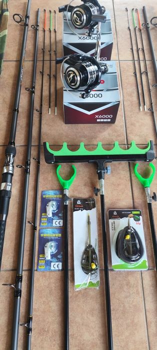 2 Lansete Feeder Reglabile 3,60m-4,10,2 Mulinete 6000,Senzori,Geanta