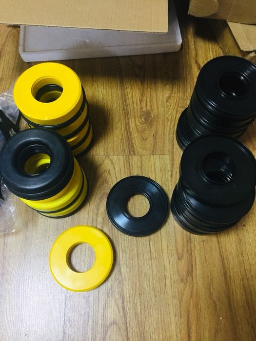 Тексталитовые пластины на экскаватор-погрузчик