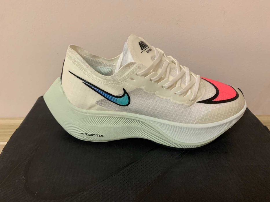 Дамски маратонки Nike Zoom X Vaporfly Next% размер 37.5