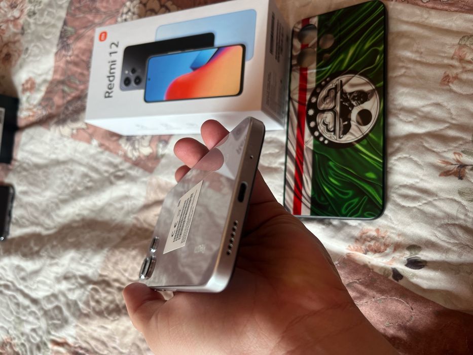 Xiaomi Redmi 12 12/256gb