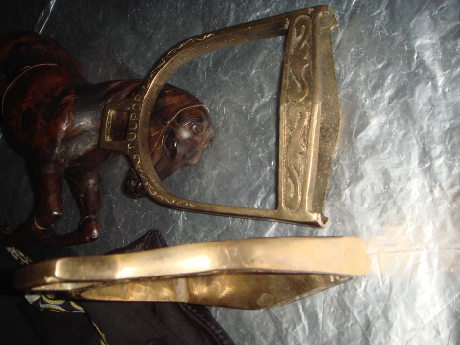 Латунь - бронза Стремена большие тяжелые на коня на седло скакать