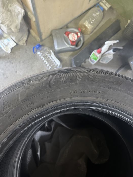 Продам резину 235/55/17