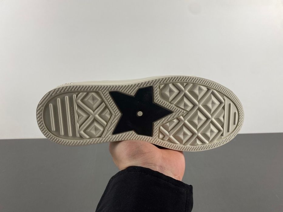 Dior Walk’N’Dior Oblique Canvas