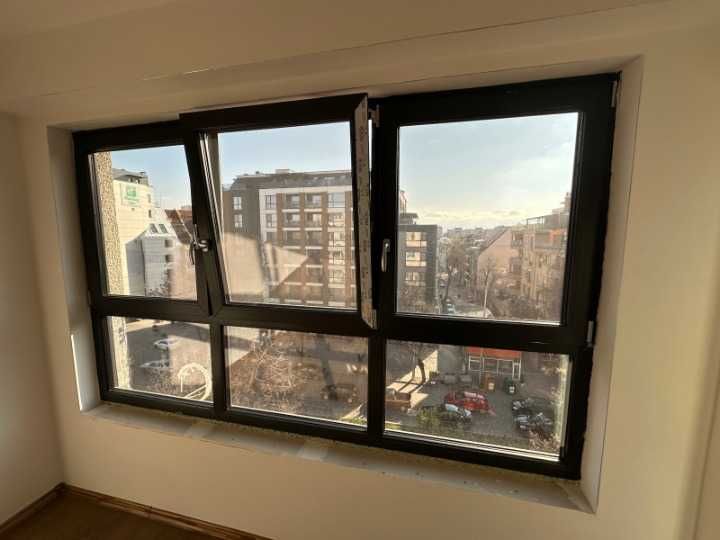 Продава се Четиристаен апартамент в Пловдив, Център - 92 кв.м за 900 €/кв.м - Снимка #2