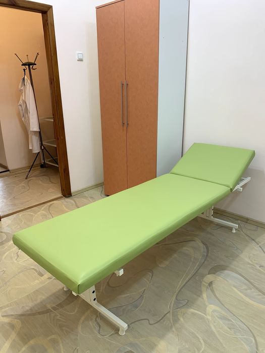 Кушетка медицинская