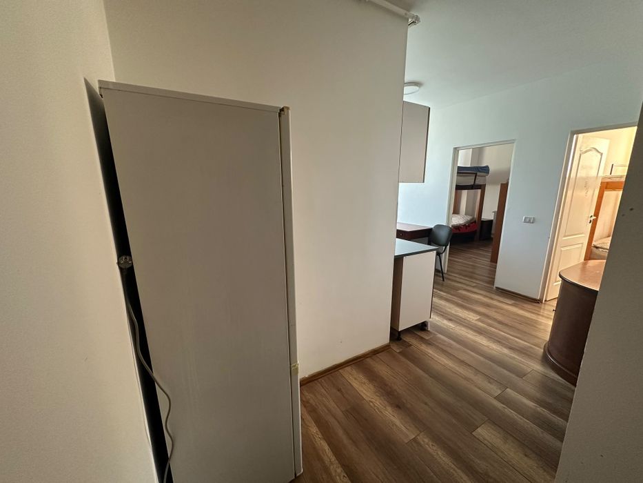Inchiriez apartament !