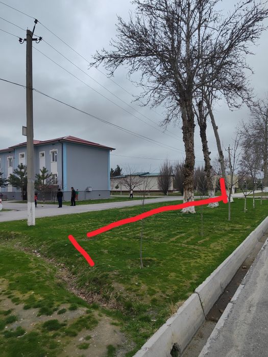 Нотурар Ер майдони сотилади Савдо павилони куриш учун  локация зур жой