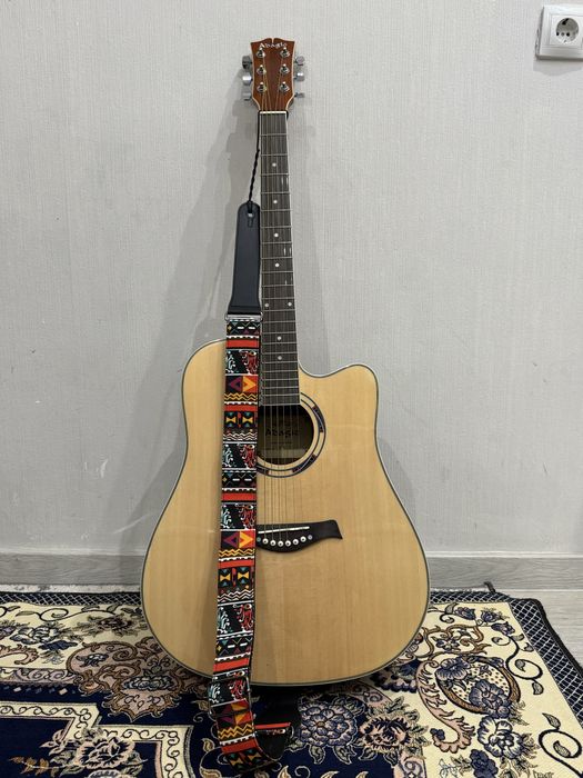 adagio Гитара сатылымда керемет жағдайда