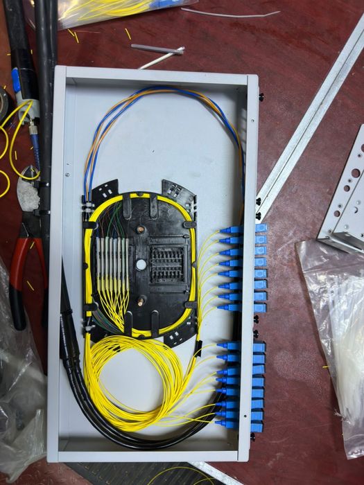 Монтаж оптичсеких кросов, сварка ВОЛС