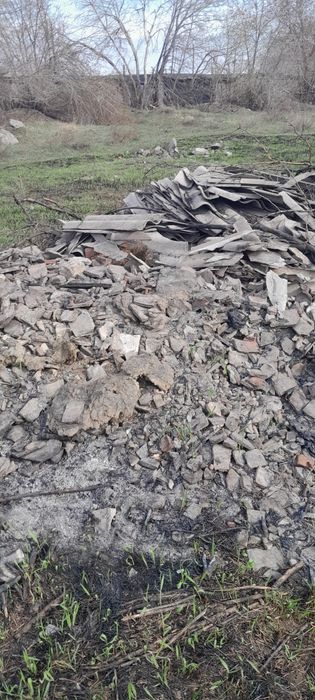 Продам строительный мусор