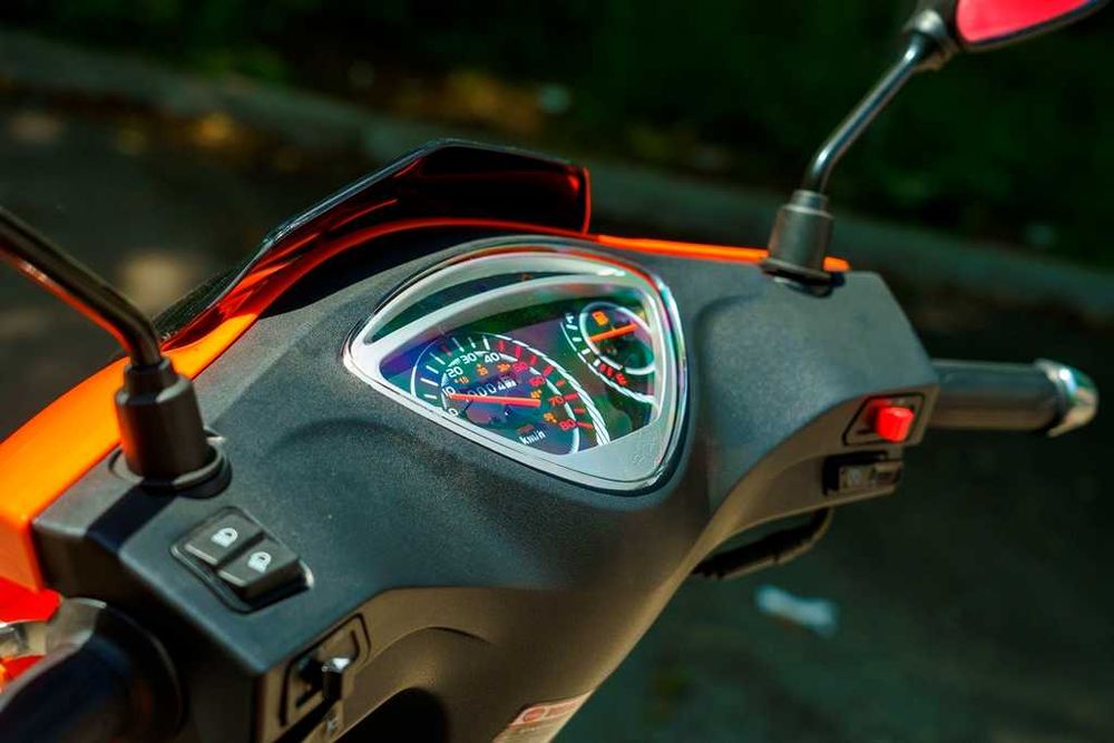 Scuter Daytona Motors Revo, Limitat la 25 km ! Fara Permis, Rate !