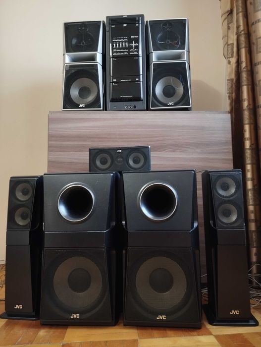 Музыкальный центр JVC