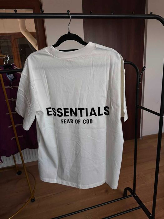 Tricou Essentials