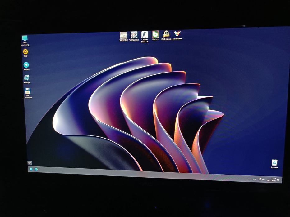 kompyuter sotiladi 2ta bor