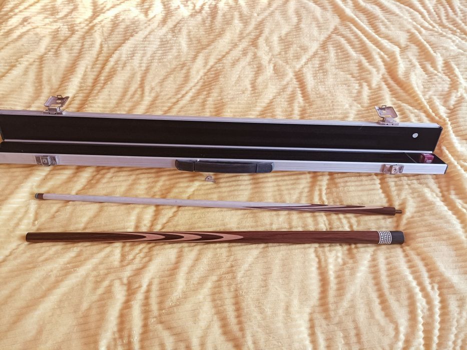 Продам бильярдный кий