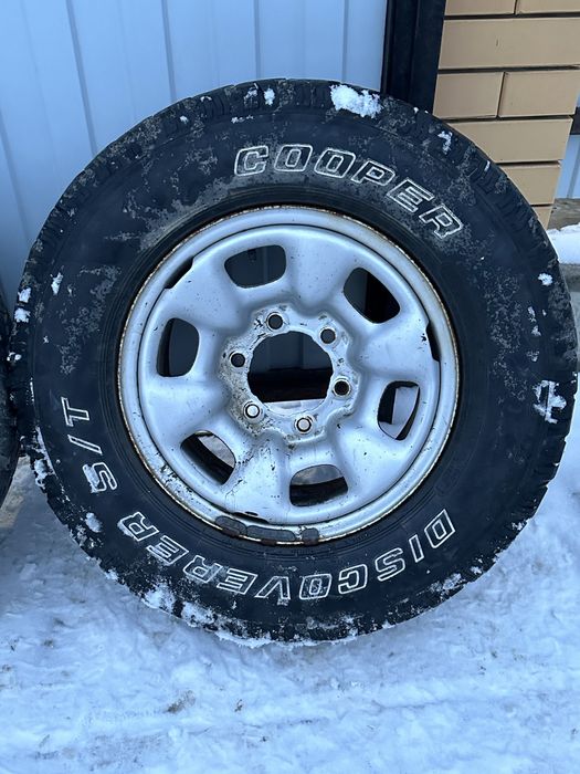 Продам Шины с дисками