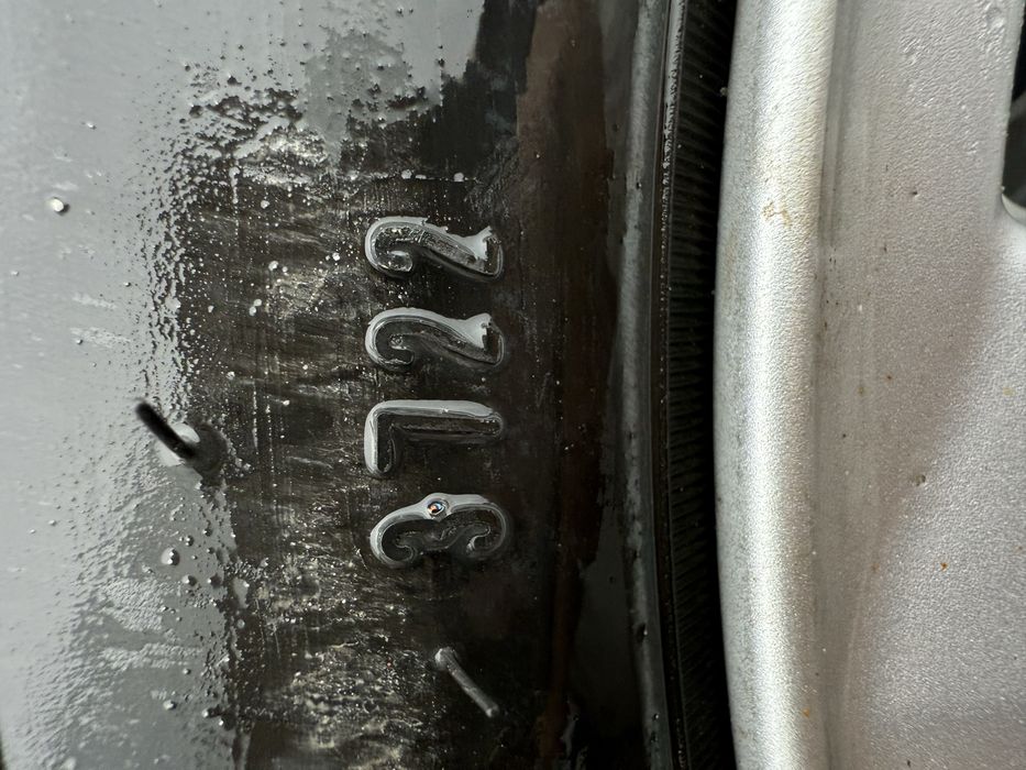 Vw Audi 5/112 Зимни 225/55/17 Дот 22г-600лв