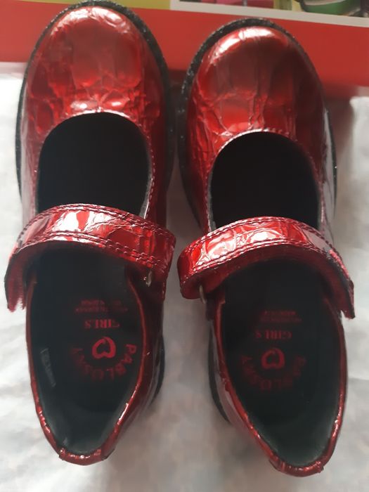 НОВИ Geox естествена кожа N29