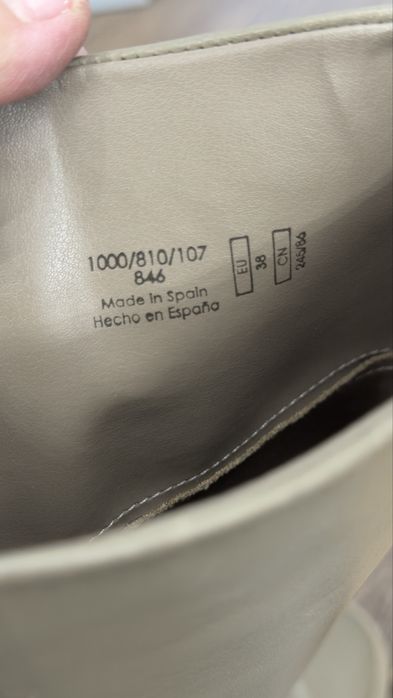 Zara кожаные сапоги 38 (37)