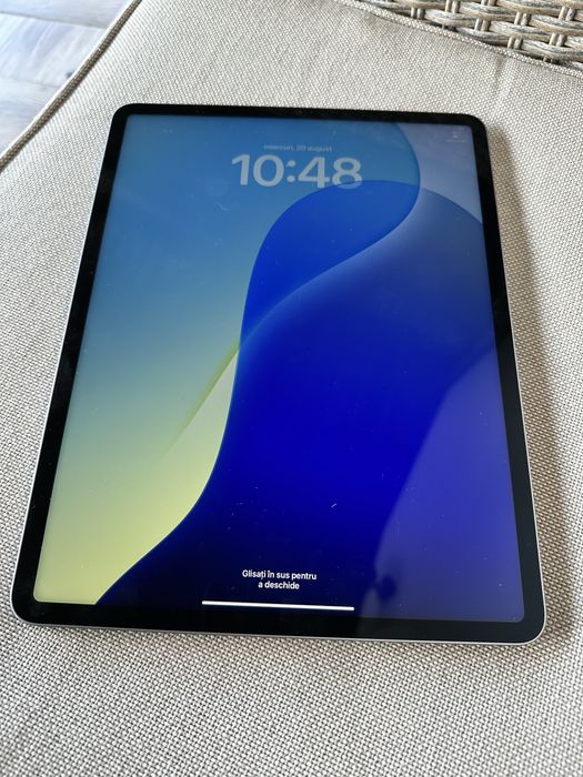 Tableta Apple iPad Pro 12,9" (6. Gen) 1TB Wi-Fi Space Grey ca noua !