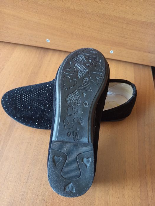 Продам мокасины. Размер 39-40.