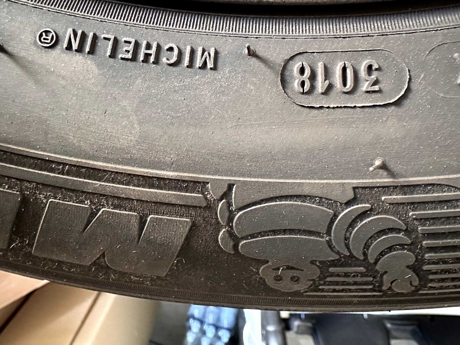 Set 4 Anvelope M+S 225/60 R18 Michelin Pilot Alpin 5 ZP Suv
