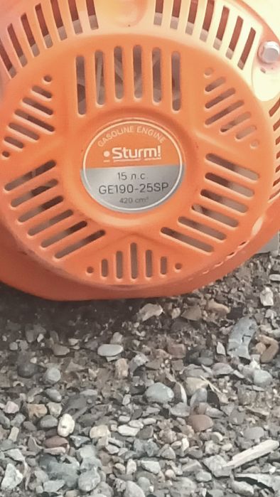 Продам движок бензиновый