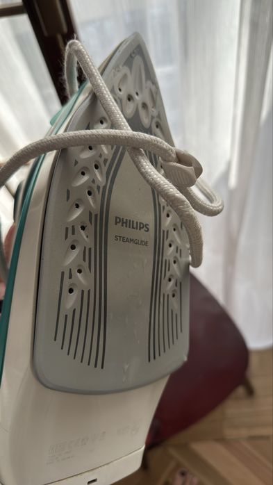 Продам утюг в хорошем состоянии