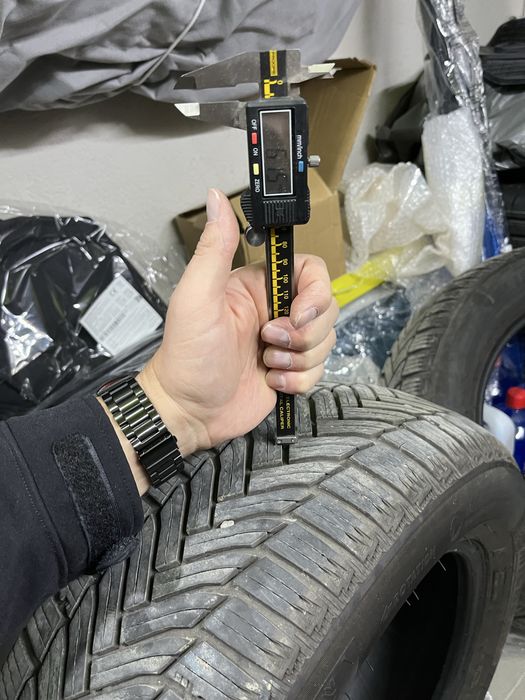 Две зимни гуми Michelin 185/65/15