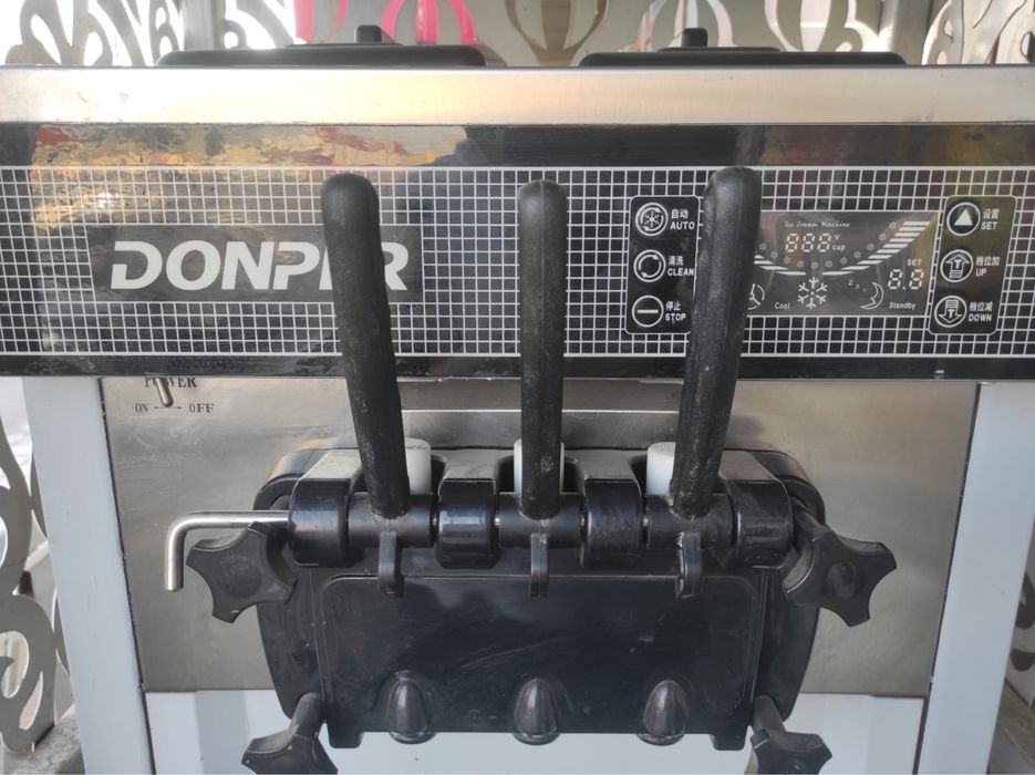 Мороженный аппарат