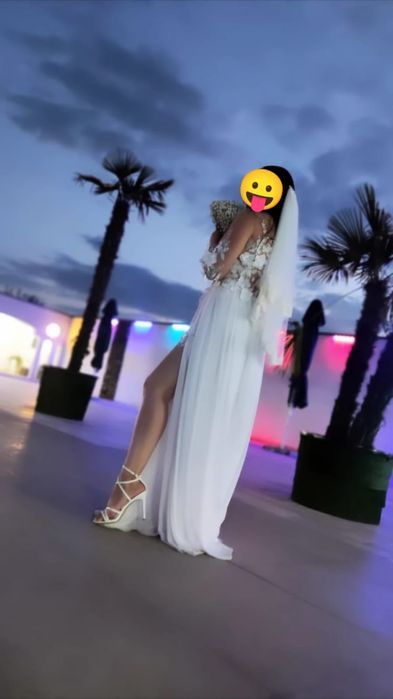 Rochie stil mireasa