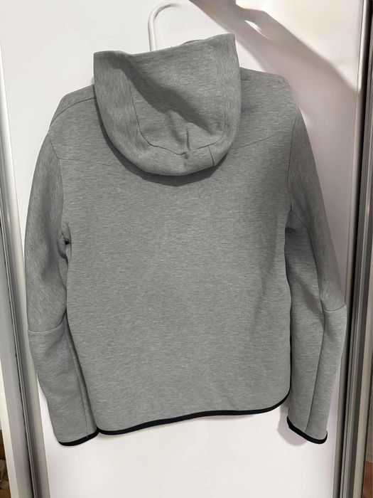 Compleu Nike Tech Marimea M