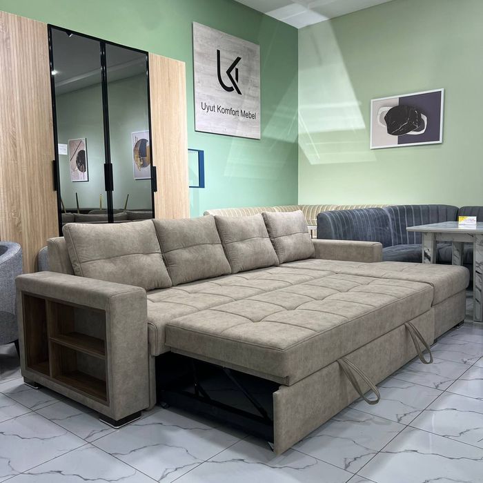 Угловой диван раскладной сундук. Имеется рассрочка.