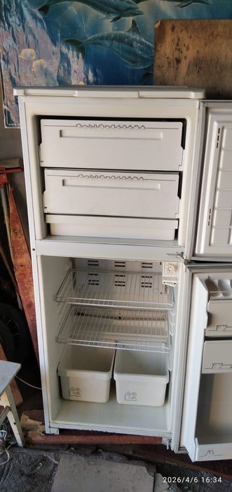 Холодильник в хорошем состоянии