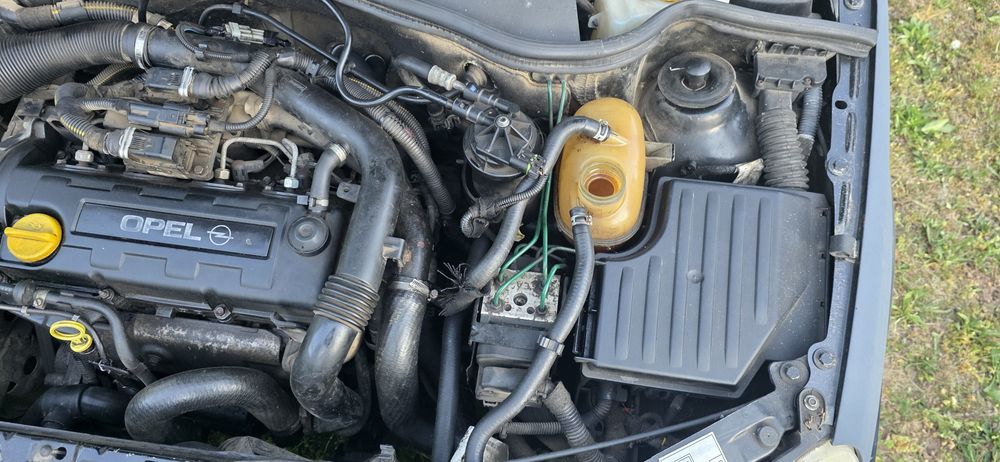 Vând opel corsa c 2001 1.7 dti