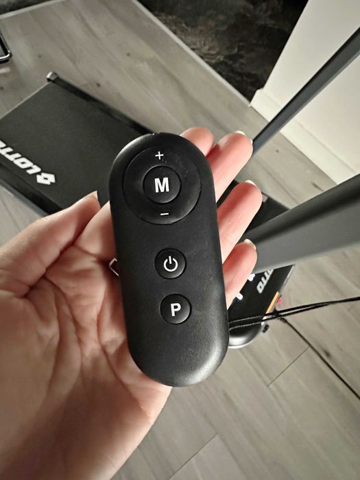 Banda alergat Lotto Easyrun 300, pliabila, in garantie