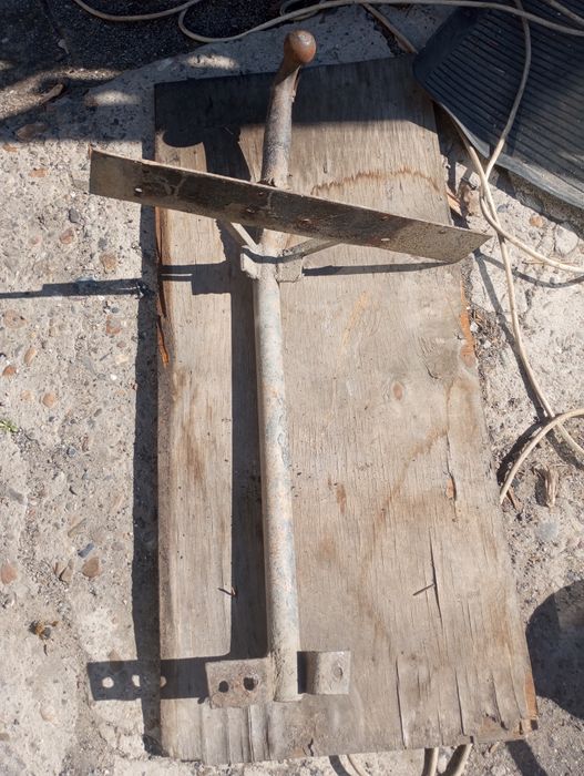 Продам фаркоп стоял на ваз