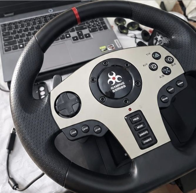 Volan Gaming+pedale+schimbător