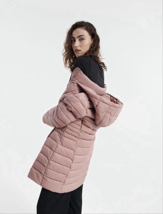 Оригинална парка на DKNY