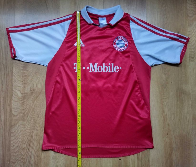Bayern Munchen / Adidas - футболна тениска на Байерн Мюнхен за 164см.