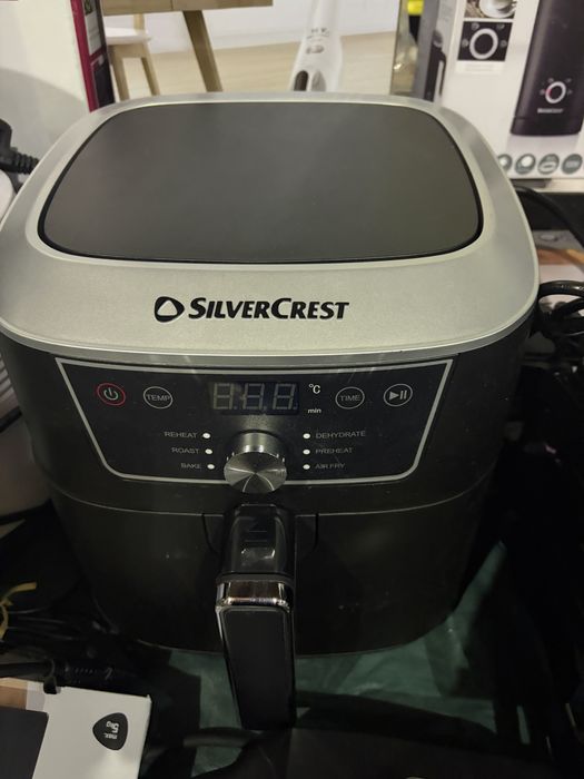 Air Fryer SilverCrest digital – nou