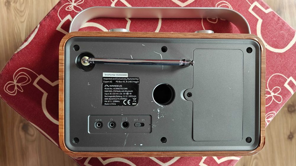 Radio AMADEUS CORNETTO - DAB+/FM si Bluetooth