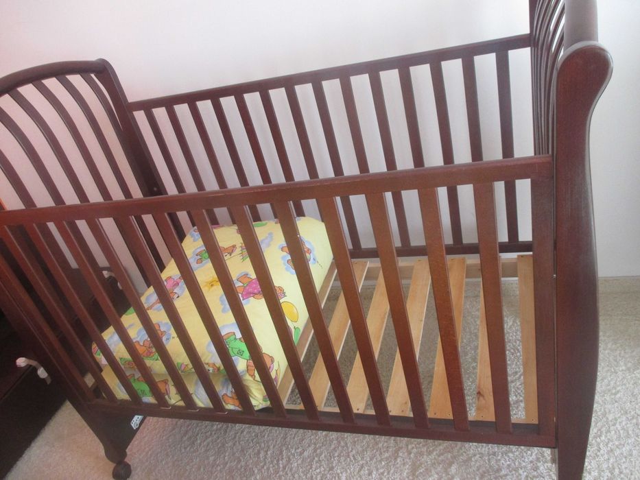 детско легло, дървено с матрак