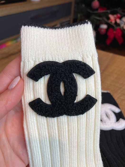 Чорапи chanel черни розови и бели