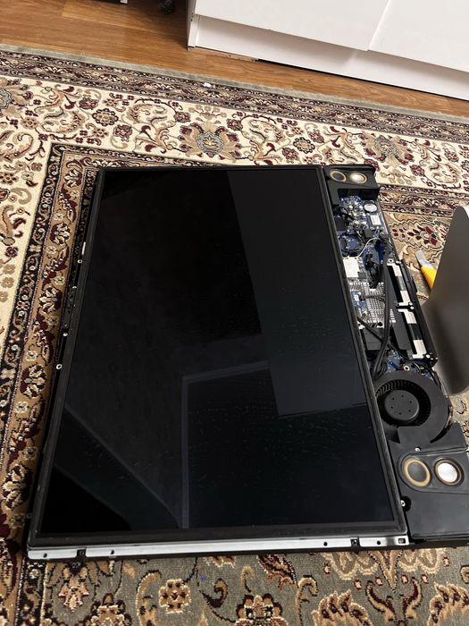 Продам IMac на запчасти